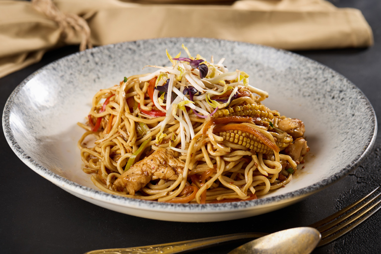 TAVUKLU NOODLE