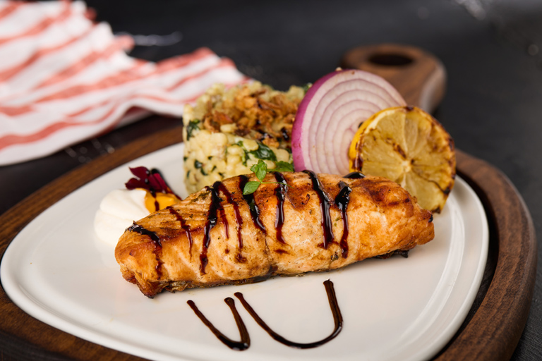 TERİYAKİ SOSLU SOMON