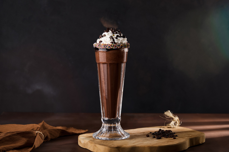 ÇİKOLATALI MILKSHAKE