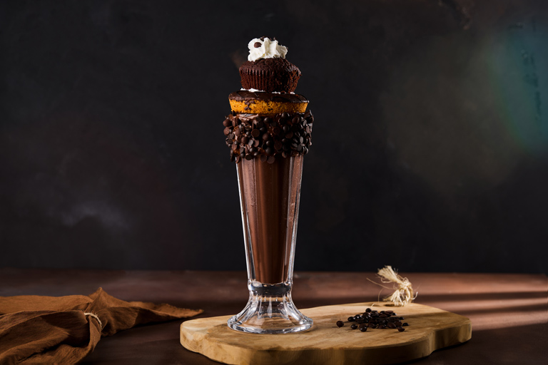 DONUT MILKSHAKE