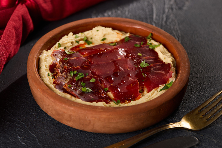 PASTIRMALI HUMUS