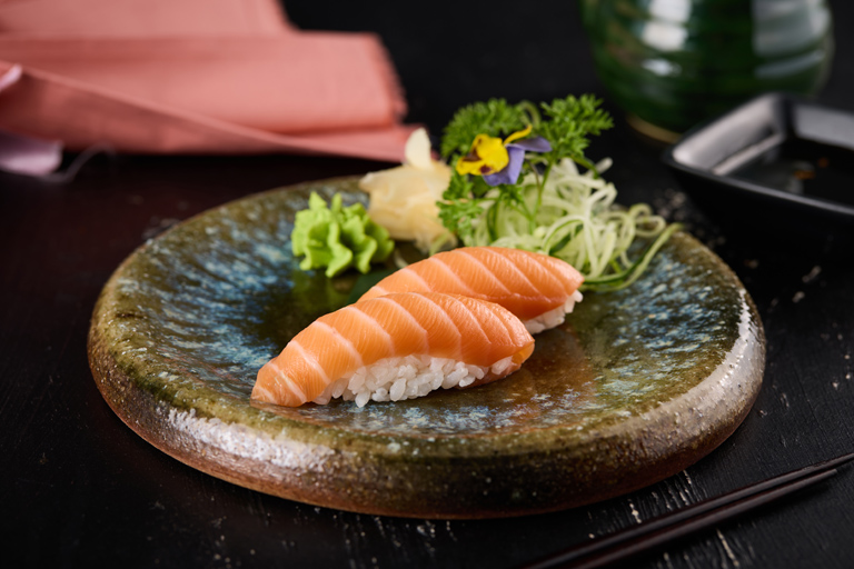 SAKE NİGİRİ