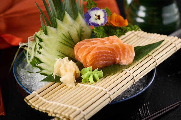 SAKE SASHİMİ