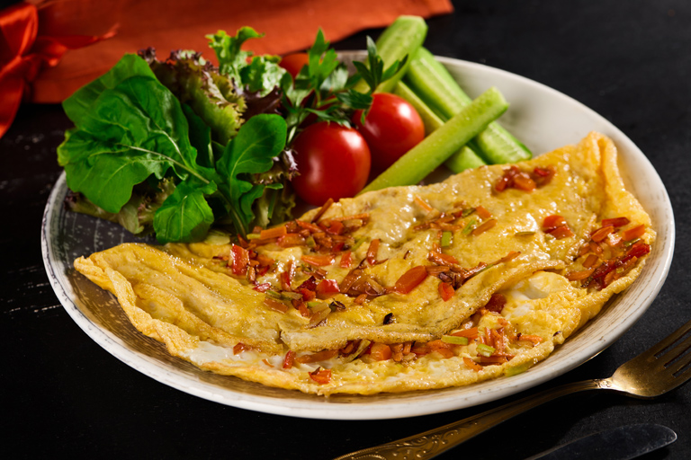 SEBZELİ OMLET